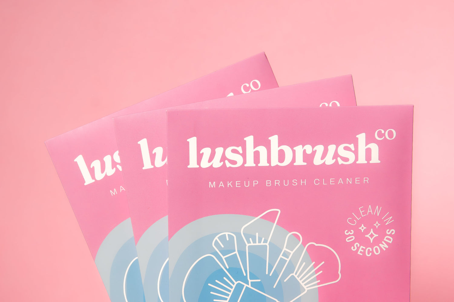 The Lazy Girl’s Guide to Cleaning Your Brushes in 30 Seconds